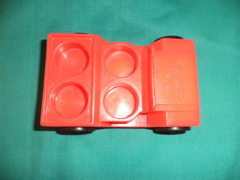 Fisher Price Little People Play Family A Frame #990 Red Jeep picture 23874