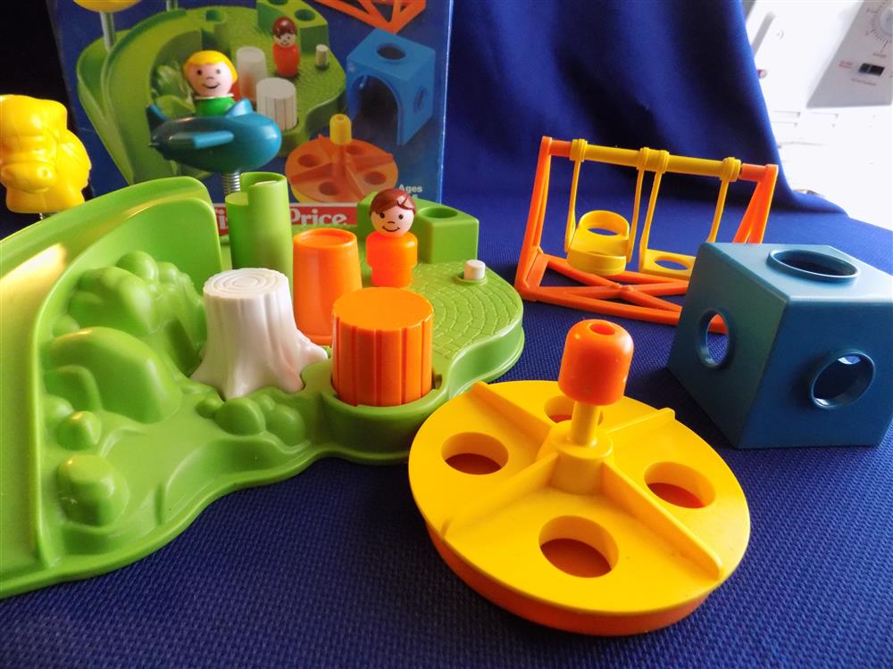 Fisher Price Little People Playground - Mint in Box picture 23583