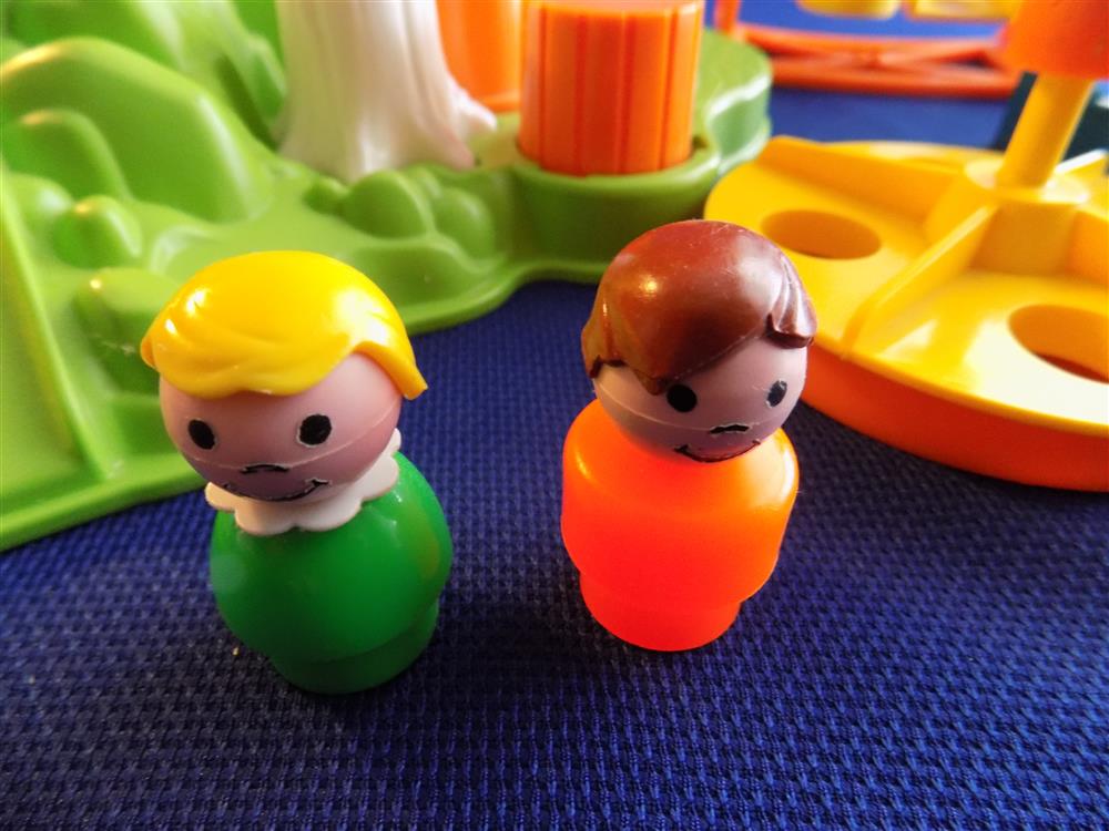 Fisher Price Little People Playground - Mint in Box picture 23586