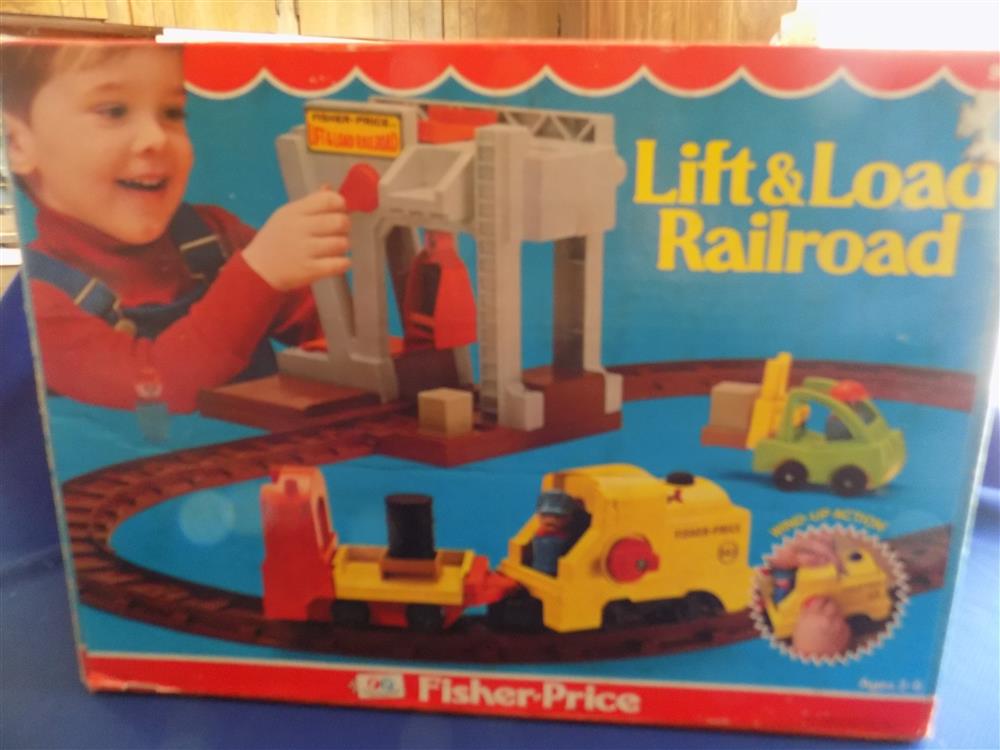 Fisher Price Little People #943 Lift and Load Railroad picture 2165