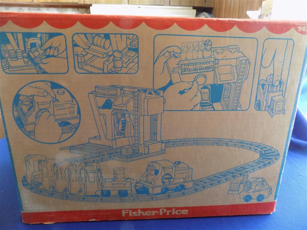 Fisher Price Little People #943 Lift and Load Railroad picture 2166