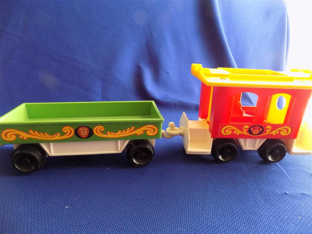 Fisher Price Little People Circus Train #991 Mint picture 3209