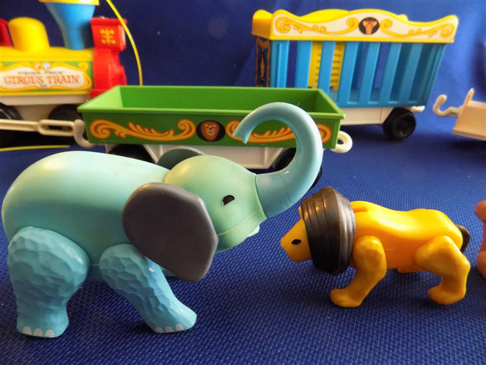 Fisher Price Little People Circus Train #991 Mint picture 3215