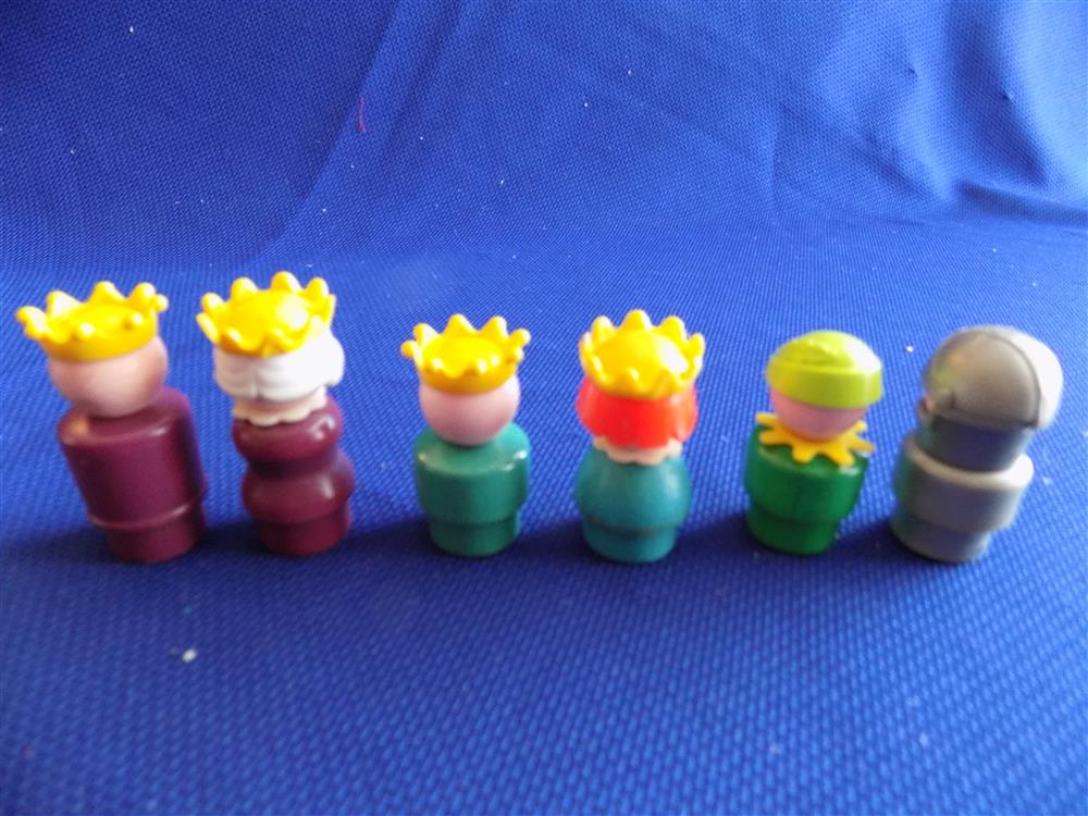 Fisher Price Little People Castle #993 Vintage Complete with blue flag picture 4378