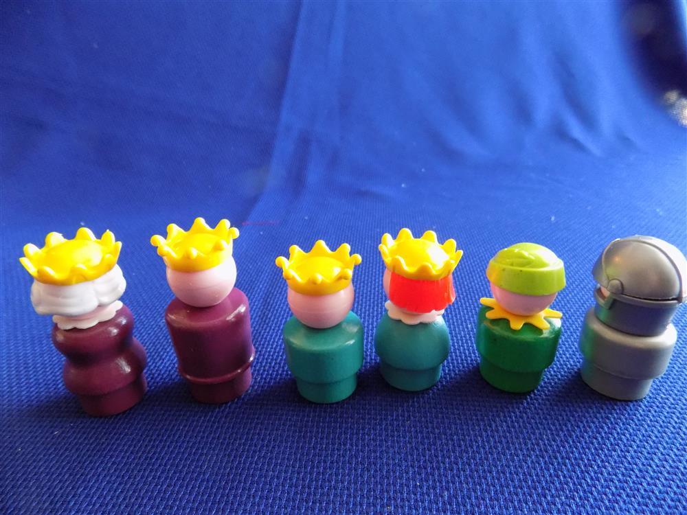 Fisher Price Little People Castle Collectors Edition #993 - Near mint set hard to find picture 4432