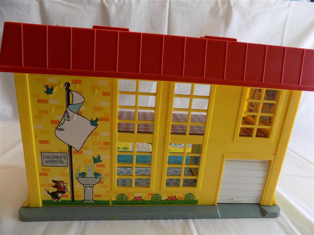 Fisher Price Little People Hospital #931 Complete picture 3309