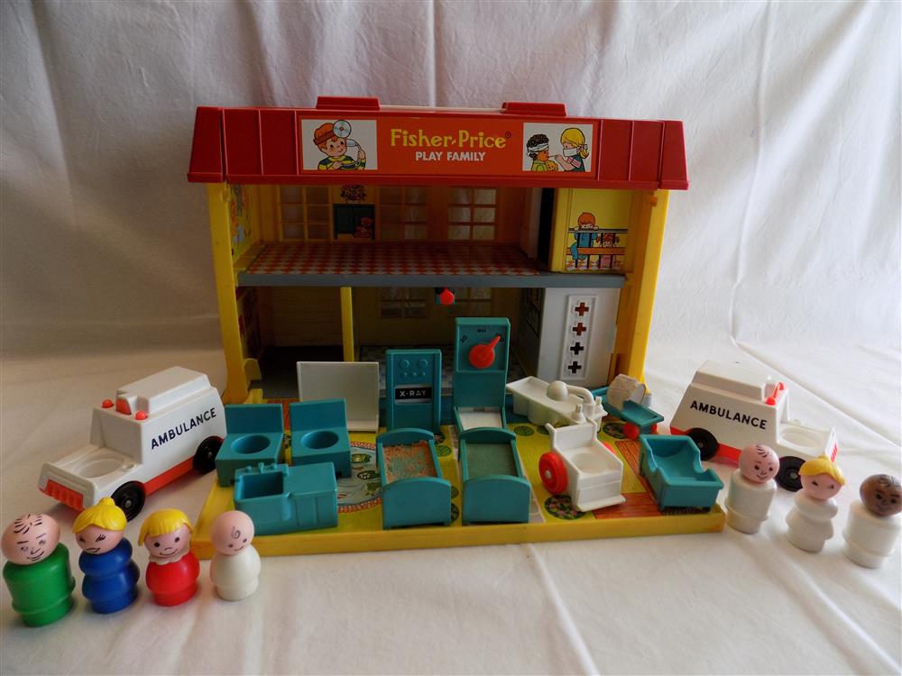 Fisher Price Little People Hospital #931 Complete picture 3317