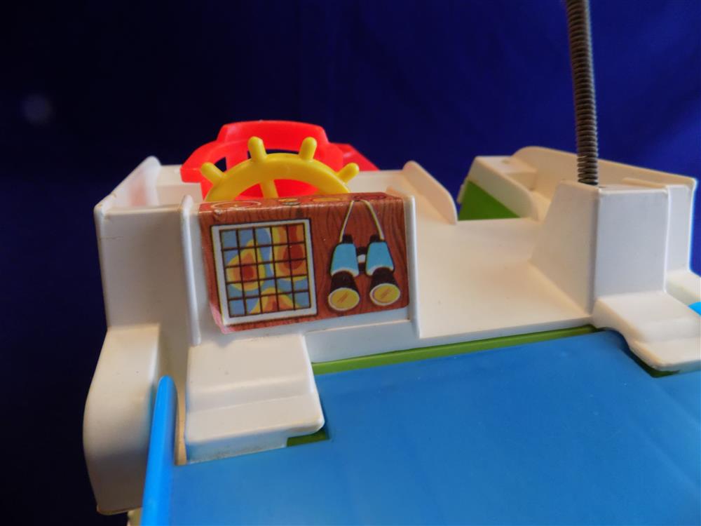 Fisher Price Little People Play Family Houseboat #985 Mint picture 5560