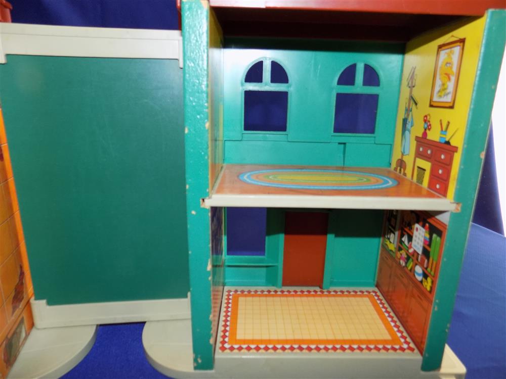 Fisher Price Play Family Sesame Street Village #938 Vintage Nearly Mint Set picture 5573