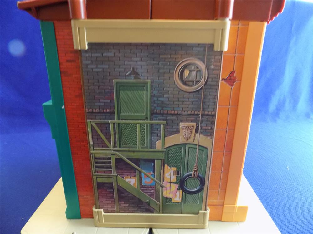 Fisher Price Play Family Sesame Street Village #938 Vintage Nearly Mint Set picture 5583
