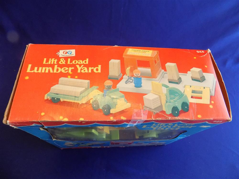 Fisher Price Lift & Load Lumber Yard #944 Sealed picture 6666
