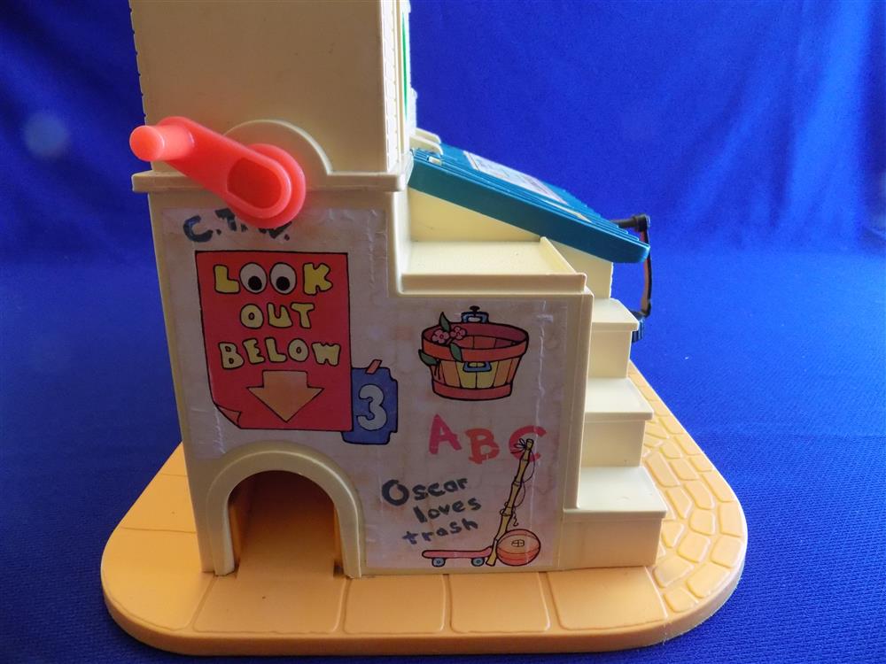 Fisher Price Little People Sesame Street Clubhouse #937 Vintage picture 5528