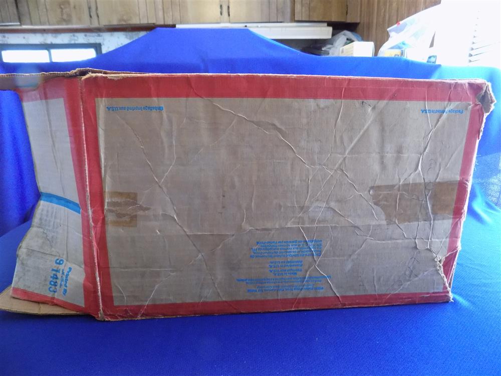 Fisher Price Little People Jetport  #933 Complete in box picture 5499