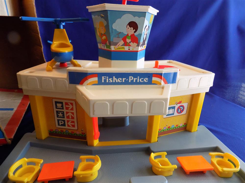 Fisher Price Little People Jetport  #933 Complete in box picture 5491