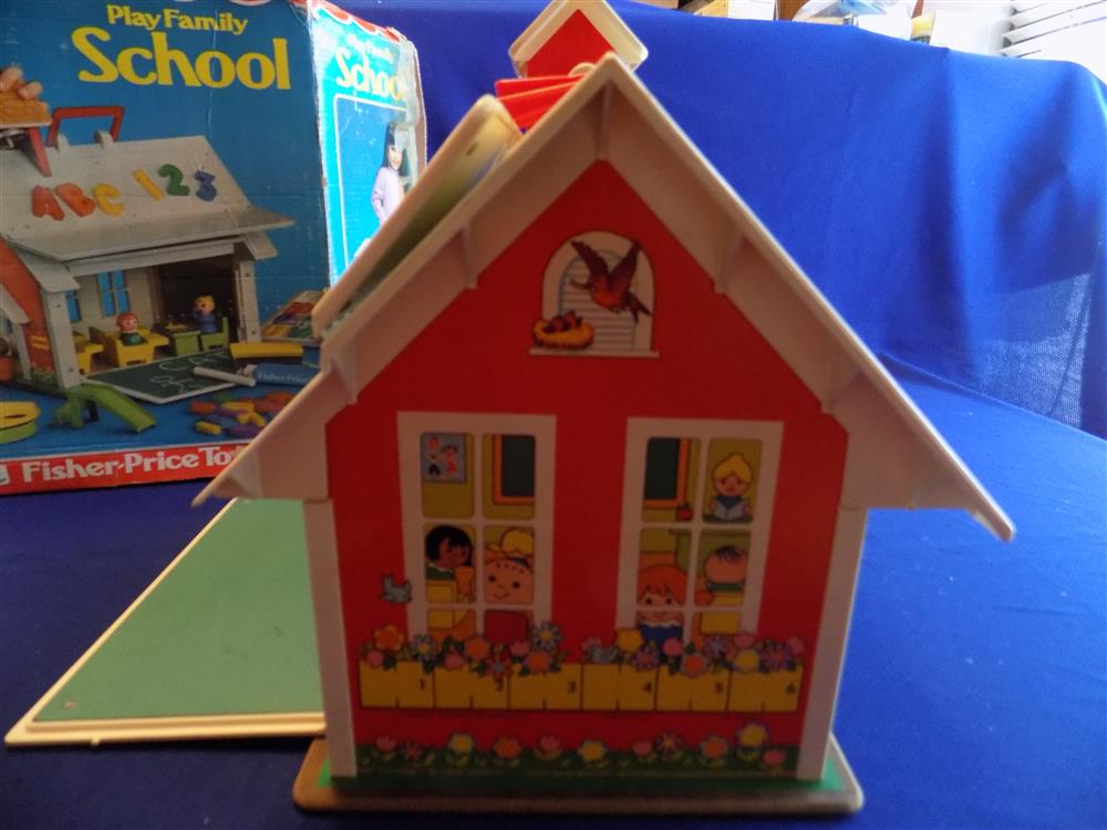 Fisher Price Little People School House #923 Mint picture 6554