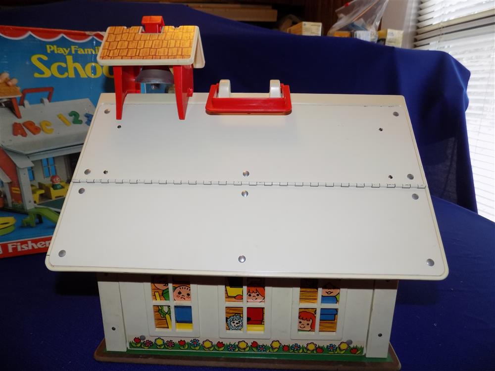 Fisher Price Little People School House #923 Mint picture 6557