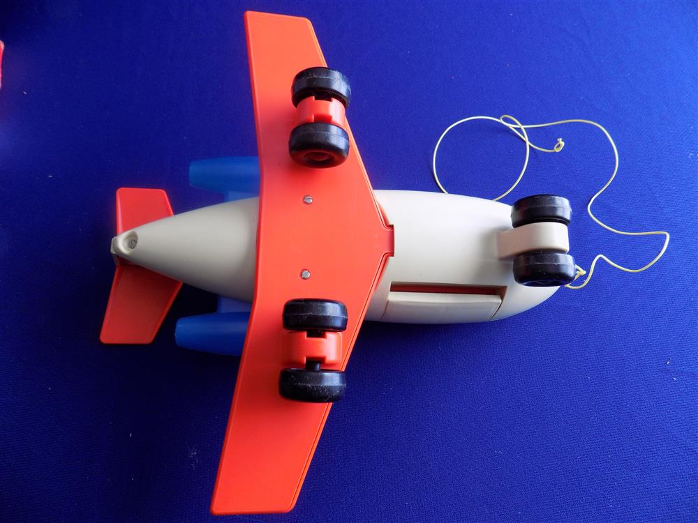 Fisher Price Play Family Fun Jet  #183 Mint picture 5540