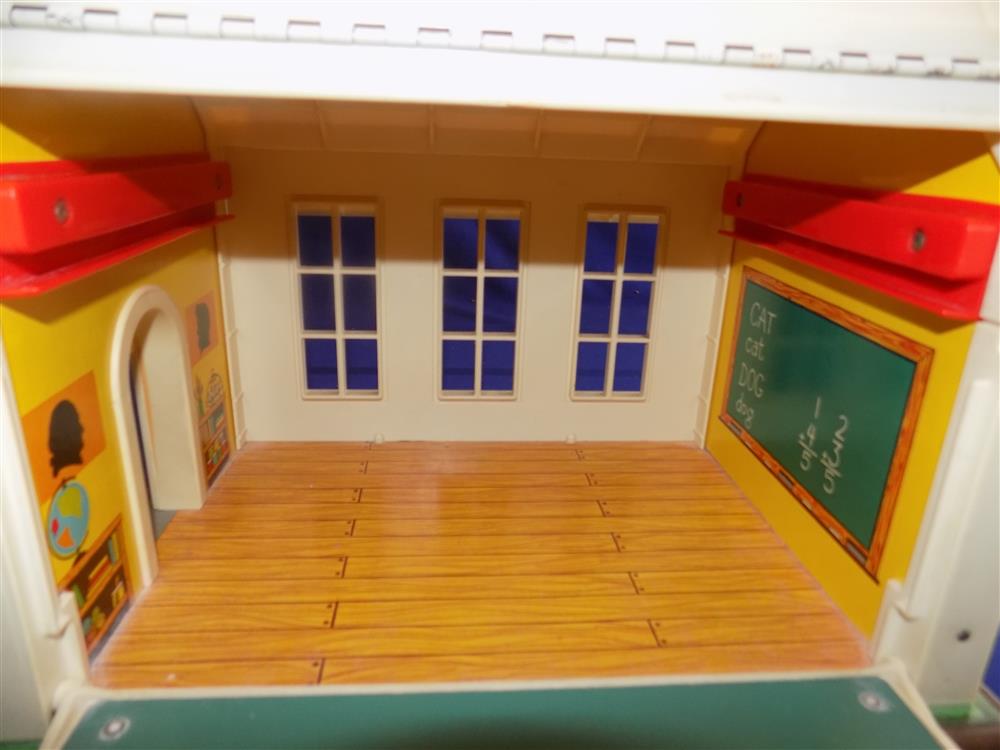 Fisher Price Little People Play Family School #923 Complete picture 7661