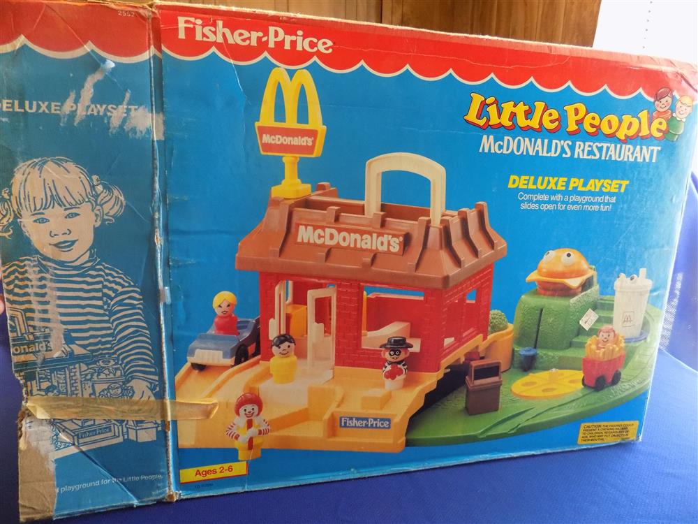 Fisher Price Little People McDonalds Restaurant #2552 Vintage Complete Set Near Mint in Box picture 7687