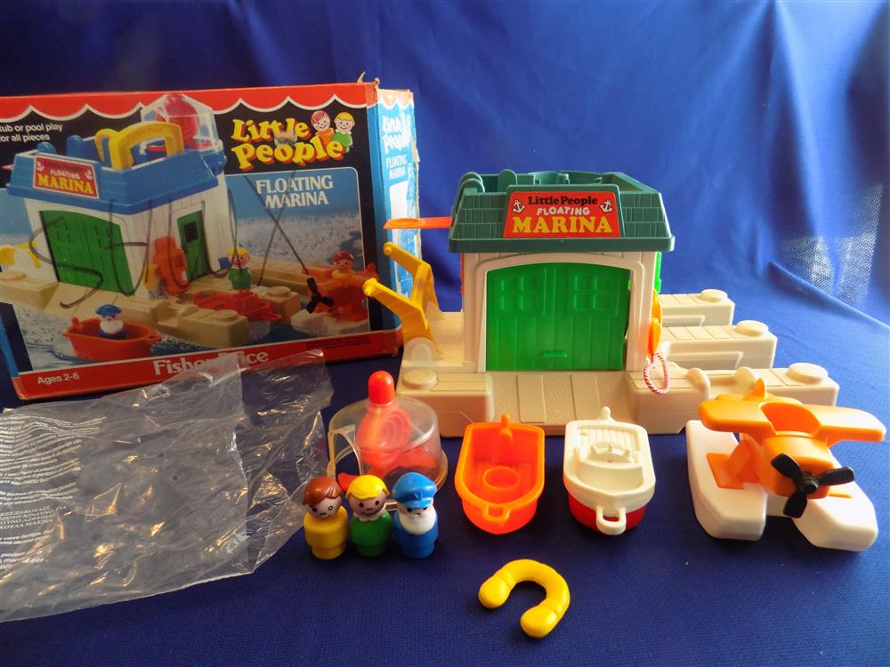Fisher Price Little People Marina #2582 Mint picture 7710