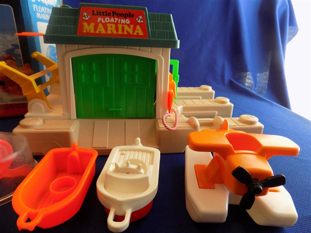 Fisher Price Little People Marina #2582 Mint picture 7711