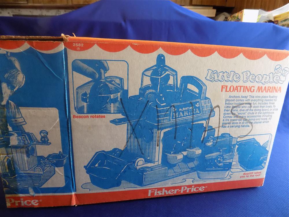 Fisher Price Little People Marina #2582 Mint picture 7718
