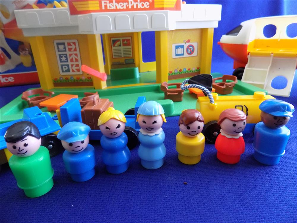 Fisher Price Little People Airport #2502 Complete with Box picture 7728
