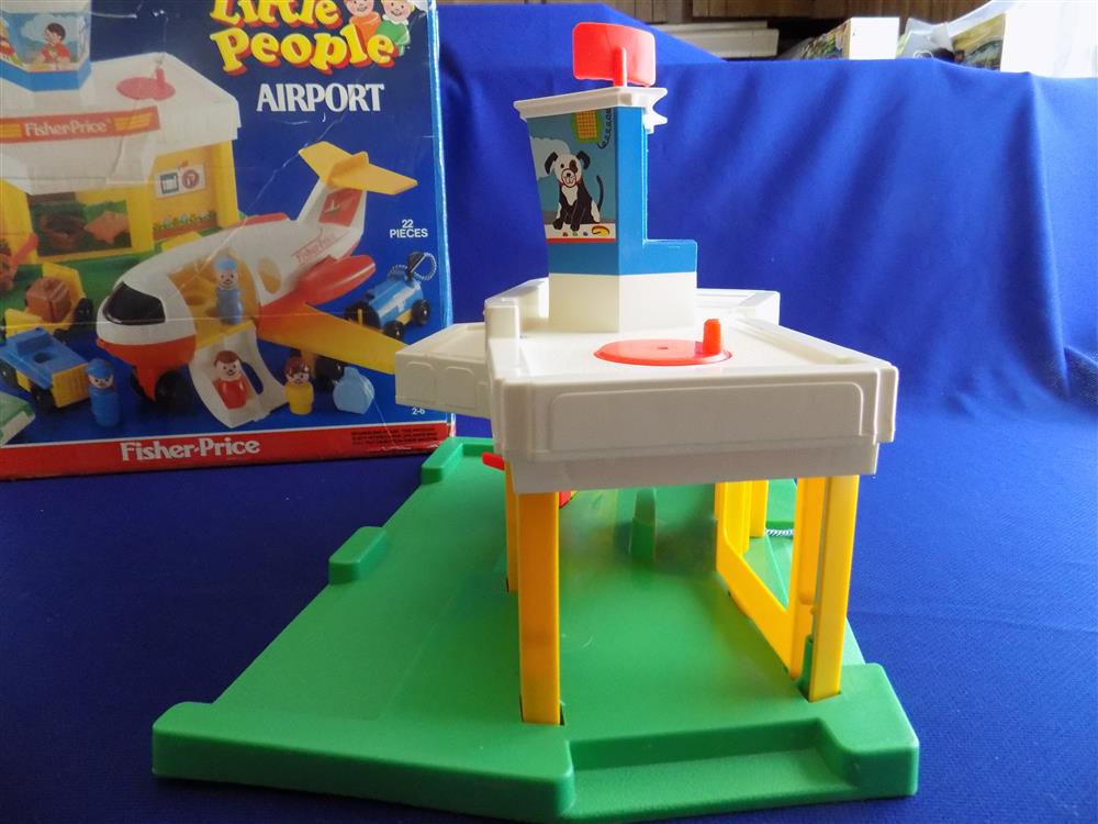 Fisher Price Little People Airport #2502 Complete with Box picture 7735