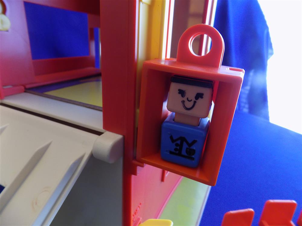 Playskool Rescue Center #470 Fire And Police Station picture 7758