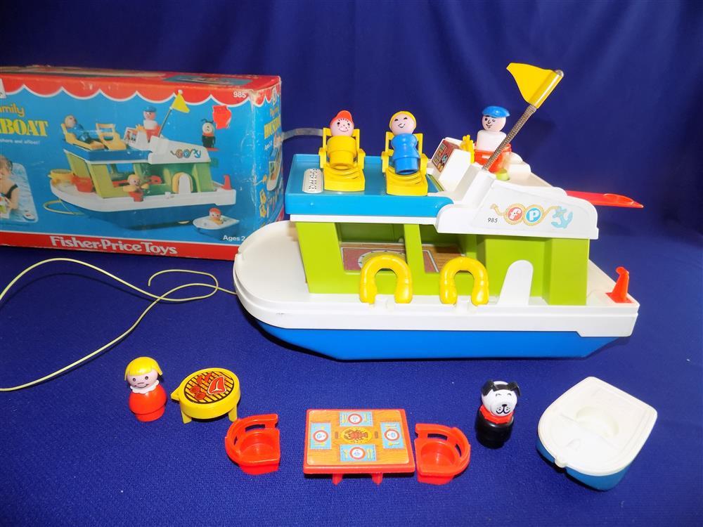 Fisher Price Little People Play Family #985 Houseboat picture 8771