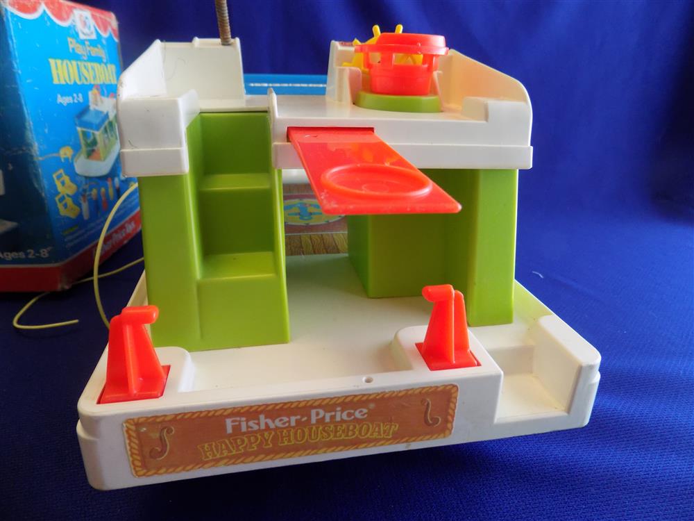Fisher Price Little People Play Family #985 Houseboat picture 8777