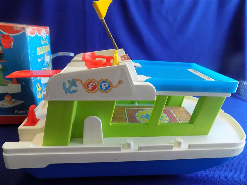 Fisher Price Little People Play Family #985 Houseboat picture 8778
