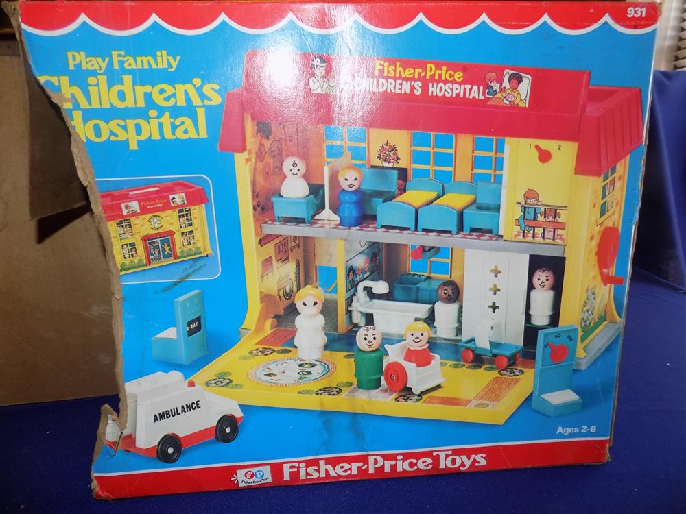 Fisher Price Little People Childrens Hospital #931 Complete in Box picture 8796