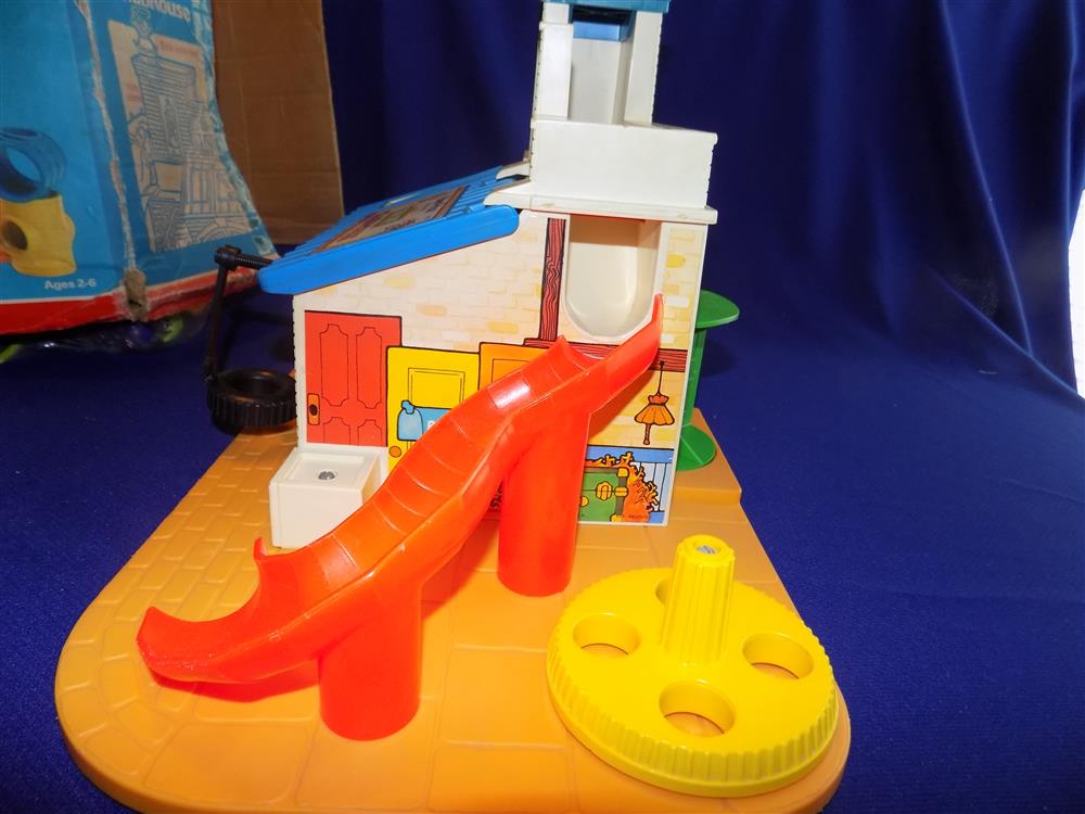 Fisher Price Little People Sesame Street Clubhouse #937 Excellent picture 8806