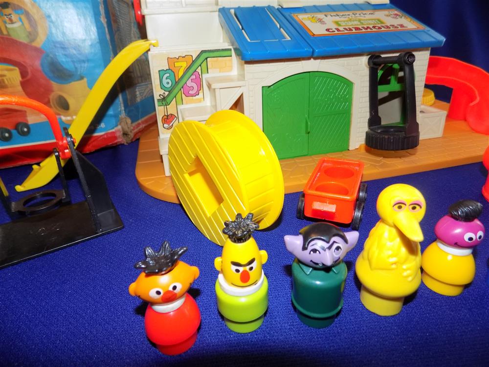 Fisher Price Little People Sesame Street Clubhouse #937 Excellent picture 8804