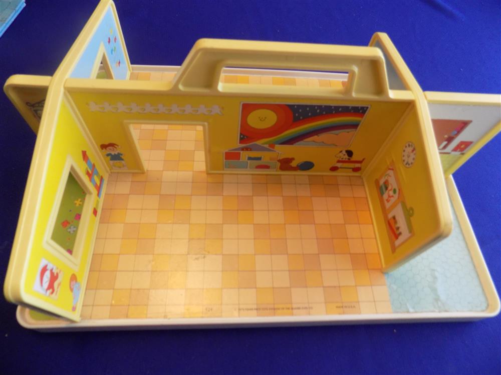 Fisher Price Little People Play Family Nursery School #929 picture 8868
