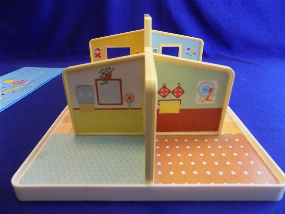 Fisher Price Little People Play Family Nursery School #929 picture 8871