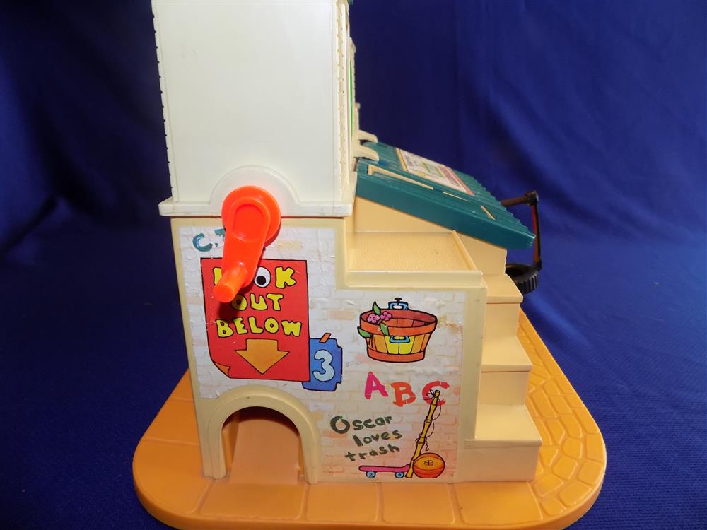 Fisher Price Little People Sesame Street Clubhouse #937 Complete picture 9867