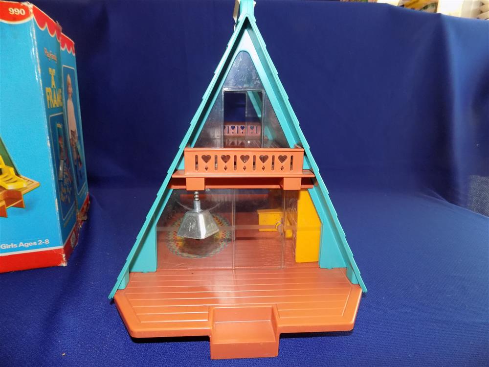 Fisher Price Little People A Frame House #990 Mint in Box picture 9877