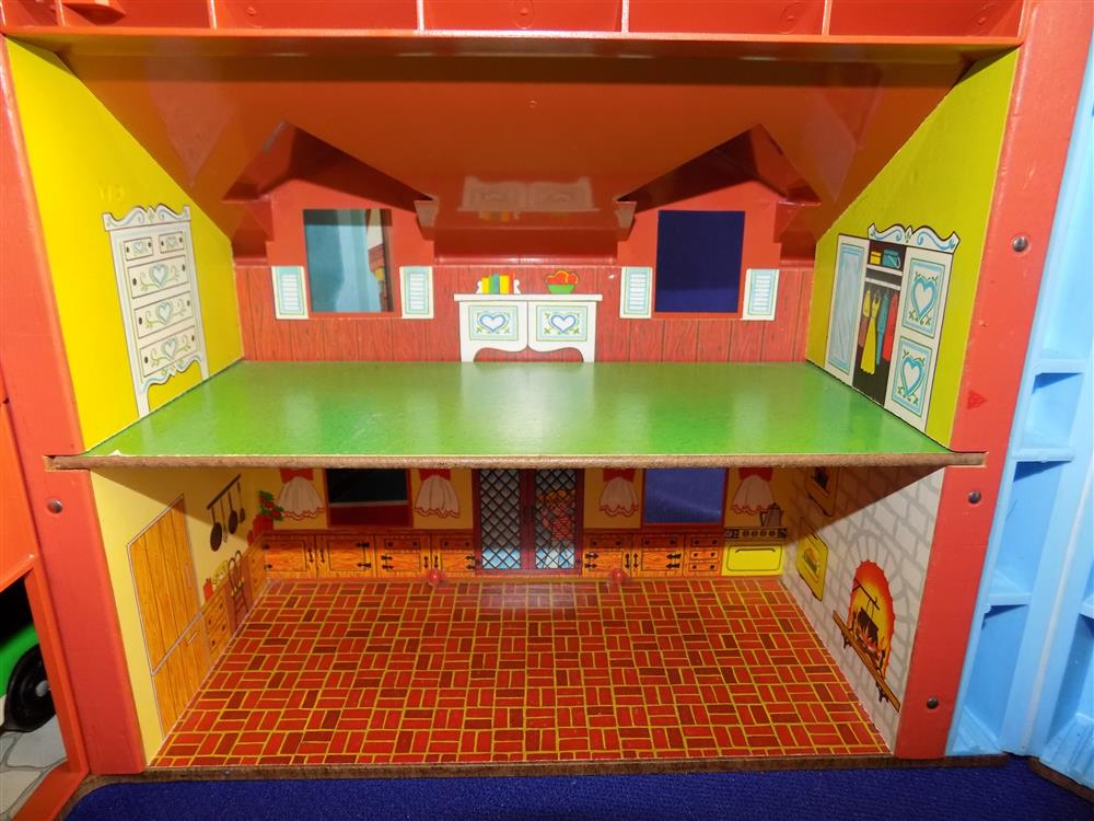 Fisher Price Little People Brown Tudor House w/ Box #952 picture 10977
