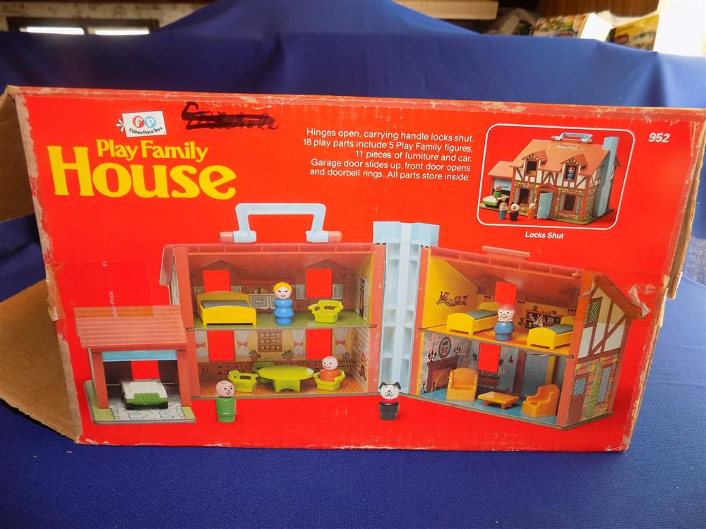 Fisher Price Little People Brown Tudor House w/ Box #952 picture 10983