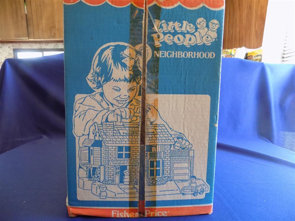 Fisher Price Little People Neighborhood House Set #2551 mint in box picture 11005