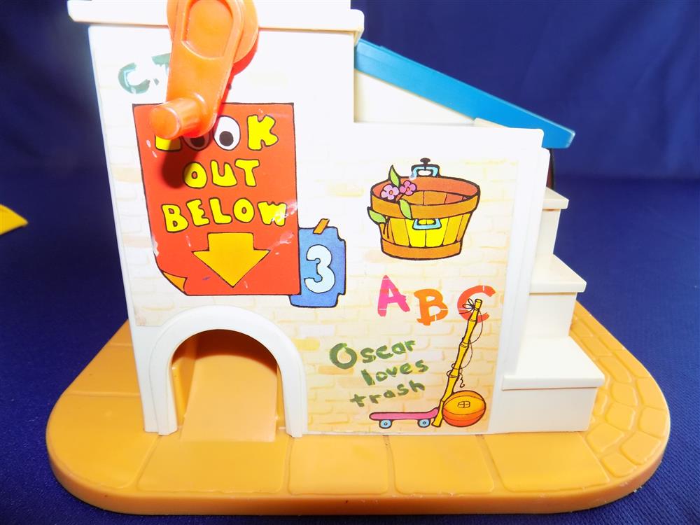 Fisher Price Sesame Street Clubhouse #937 Complete picture 11030