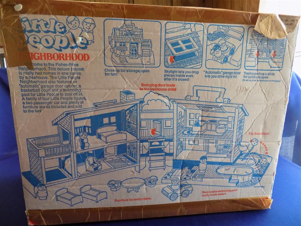 Fisher Price Little People Neighborhood House #2551 complete in box picture 9932