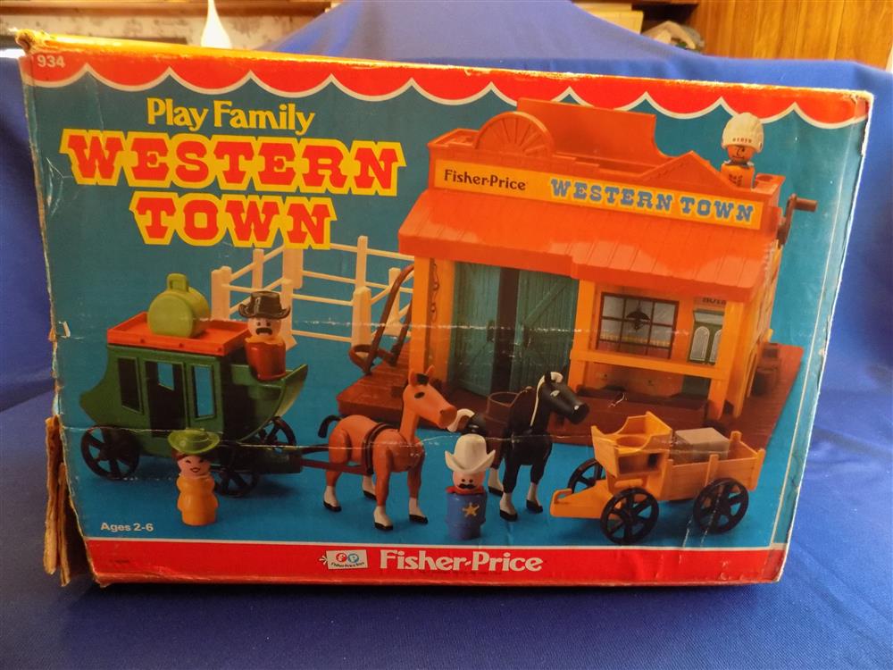 Fisher Price Little People Western Town #934 Complete in Box Near mint vintage set picture 10917