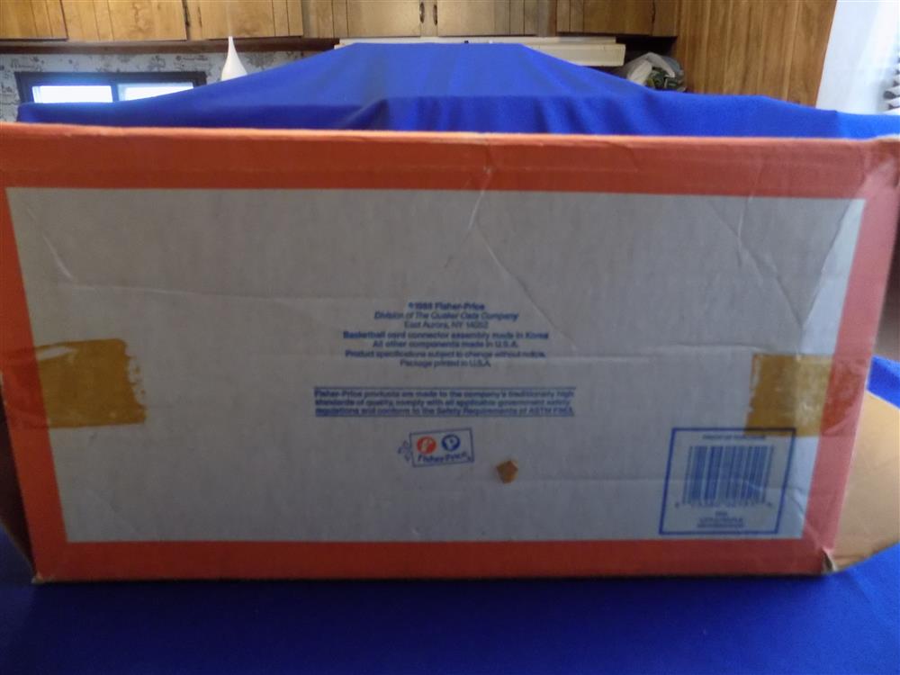 Fisher Price Little People #2551 Neighborhood House Complete in Box picture 10942