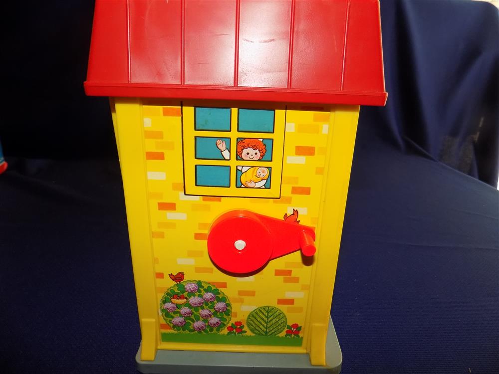 Fisher Price Little People Play Family Childrens Hospital #931 - Near Mint in Box picture 12062