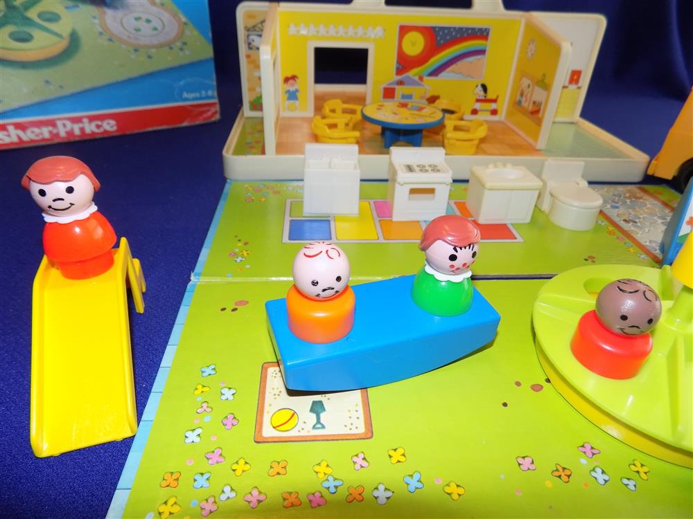 Fisher Price Little People Nursery School #929 Excellent in Box picture 14078