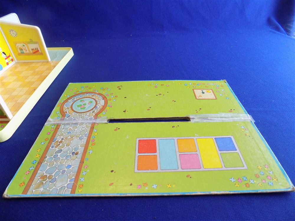 Fisher Price Little People Nursery School #929 Vintage picture 13082