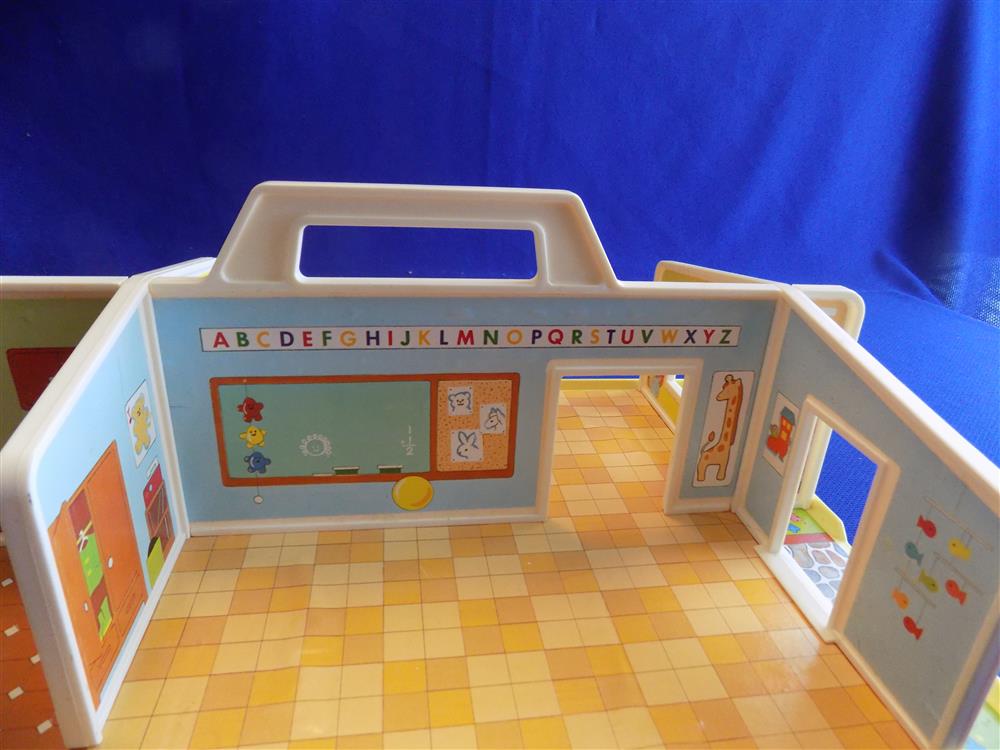 Fisher Price Little People Nursery School #929 Vintage picture 13085